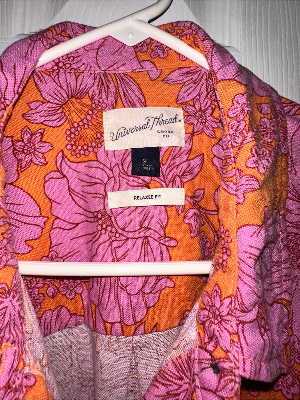Universal Thread Floral Button Down - Picture 3 of 3